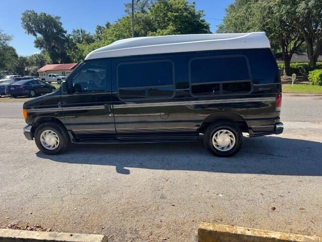 2003 Ford E-Series E-150