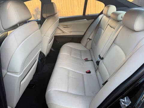 2012 BMW 5 Series 535i