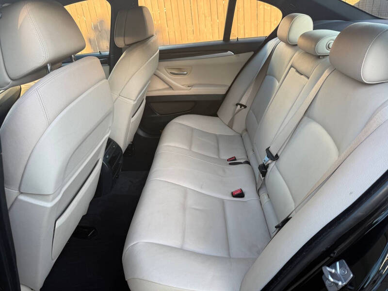 2012 BMW 5 Series 535i