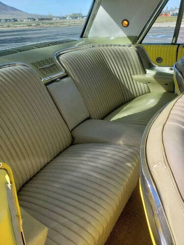 1964 Ford Thunderbird