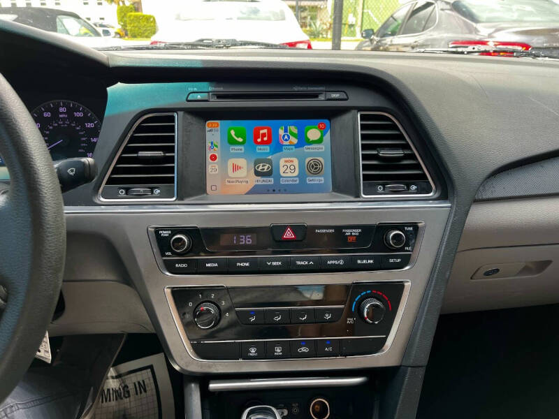 2017 Hyundai Sonata SE