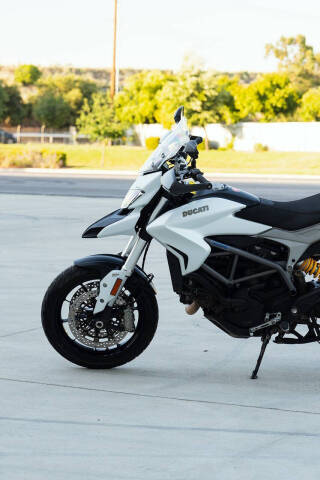2013 Ducati Hypermotard 821