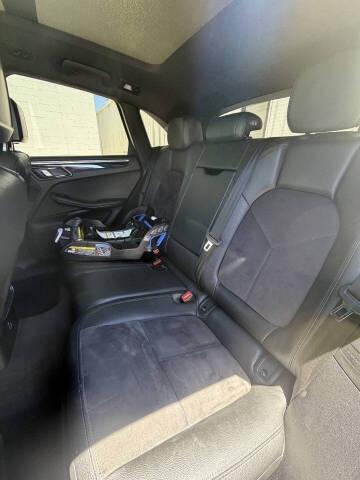 2020 Porsche Macan