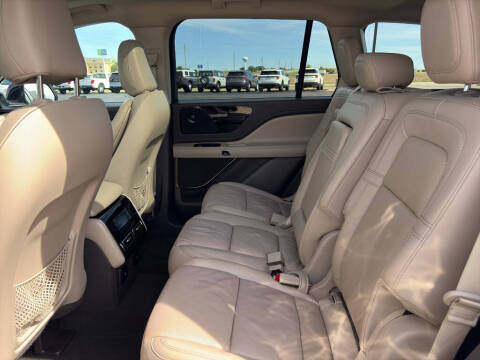 2022 Lincoln Aviator Reserve