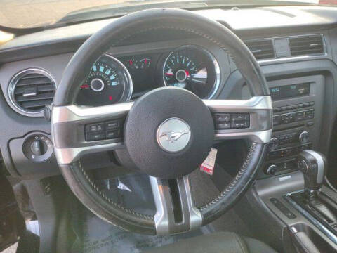 2014 Ford Mustang V6