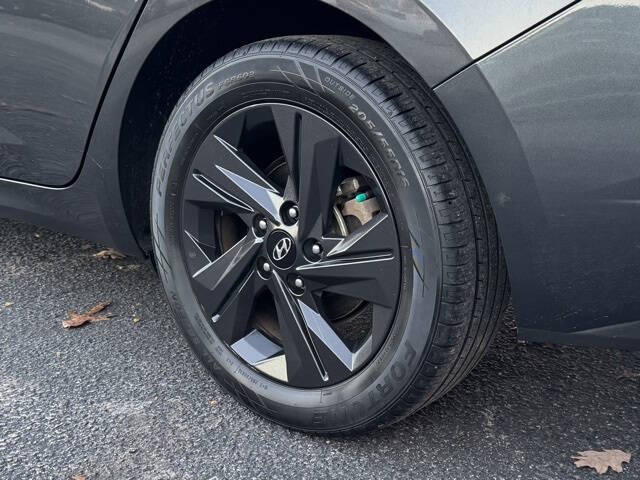 2021 Hyundai Elantra