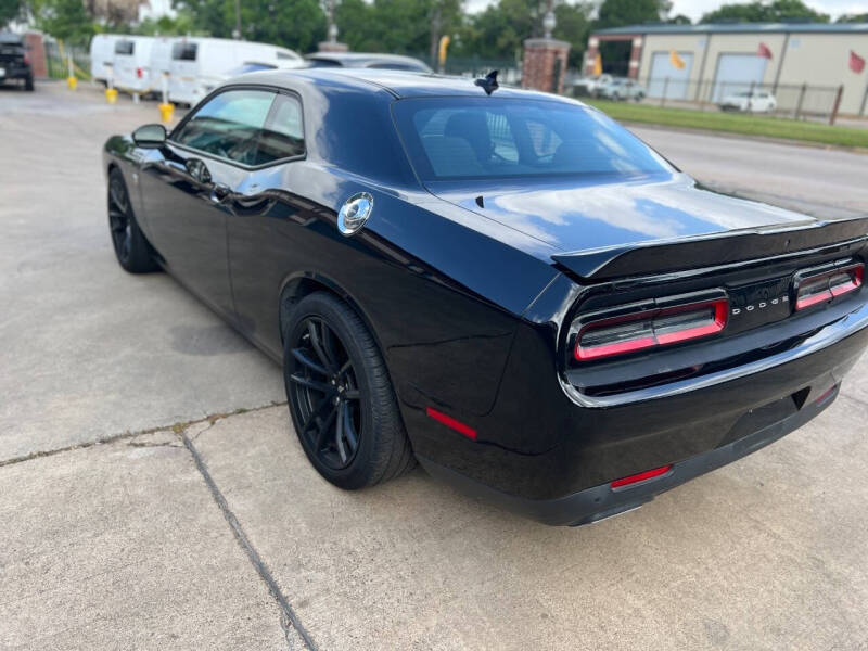 2022 Dodge Challenger R/T Scat Pack