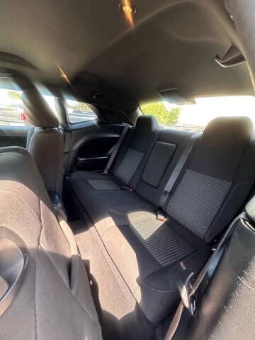 2020 Dodge Challenger SXT