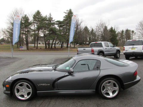 2002 Dodge Viper for sale at GEG Automotive in Gilbertsville PA
