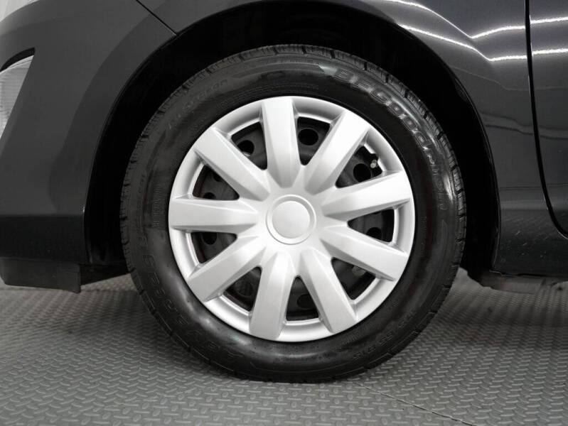 2015 Toyota Prius c One