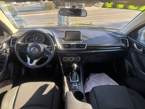 2015 Mazda MAZDA3 i Touring