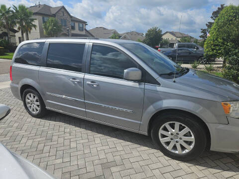 2016 Chrysler Town and Country Touring