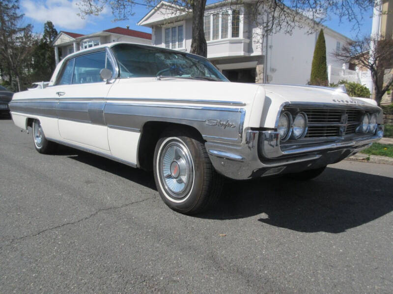 1962 Oldsmobile Starfire 88