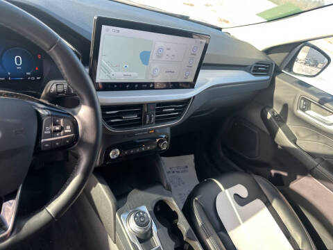 2024 Ford Escape Platinum