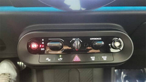 2025 MINI Convertible