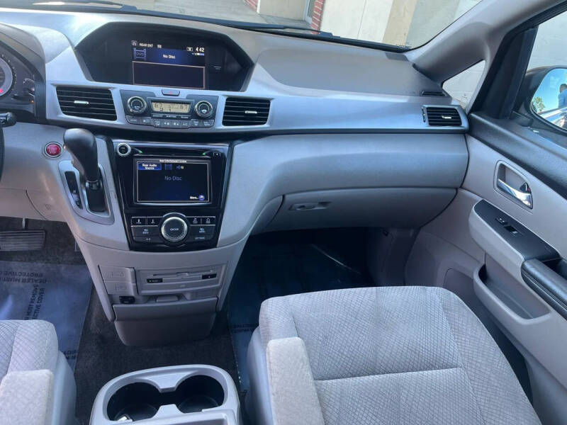 2016 Honda Odyssey SE