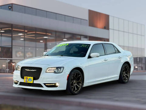 2017 Chrysler 300 S Alloy Edition