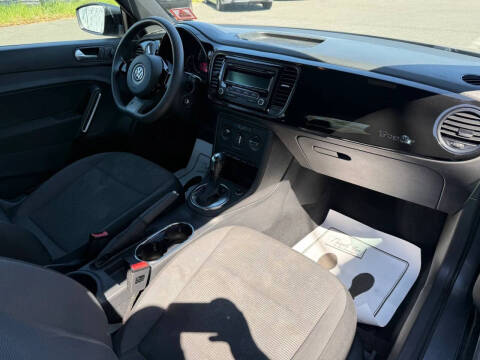 2013 Volkswagen Beetle 2.5L Entry PZEV