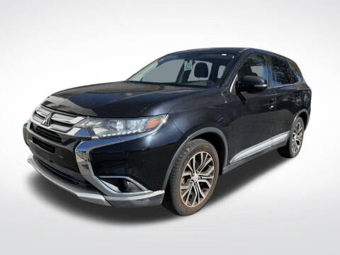 2016 Mitsubishi Outlander SE