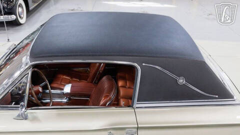 1966 Ford Thunderbird