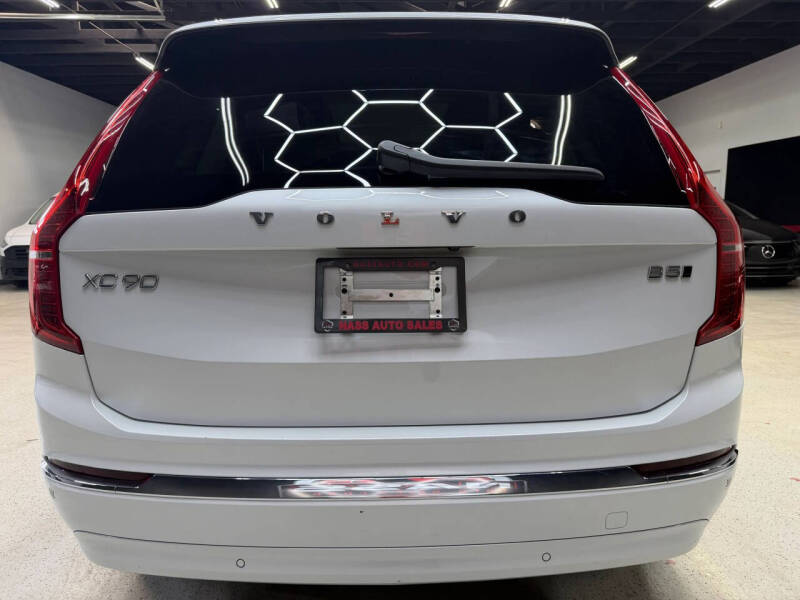 2024 Volvo XC90 B5 Core Bright Theme