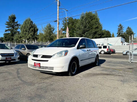 2004 Toyota Sienna for sale at Apex Motors Inc. in Tacoma WA