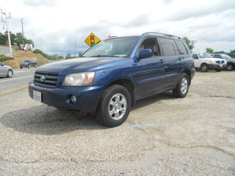 2004 Toyota Highlander for sale at Mountain Auto in Jackson CA