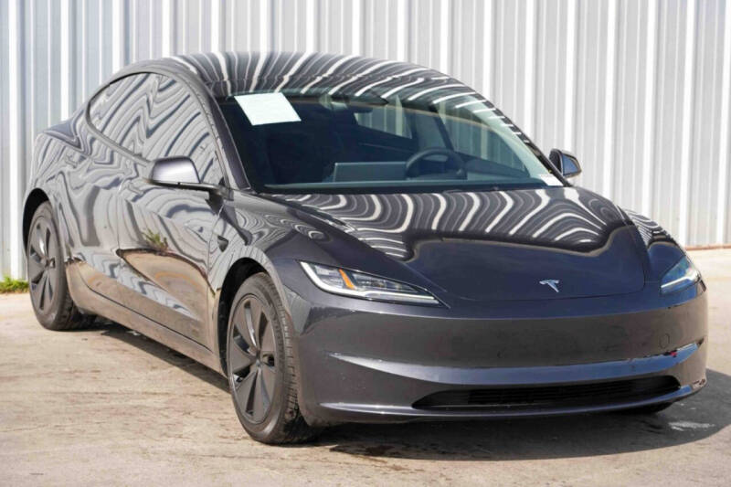 2025 Tesla Model 3 Long Range