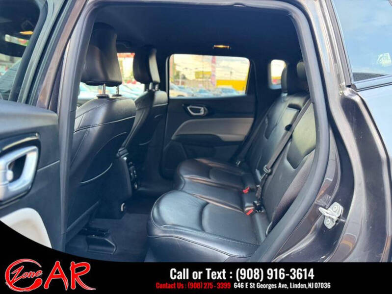 2023 Jeep Compass (Red) Edition