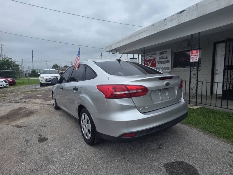 2015 Ford Focus S