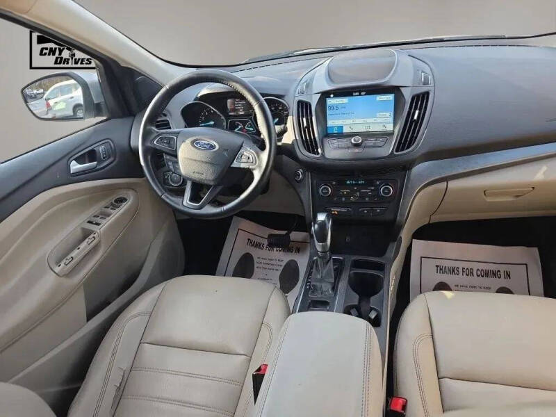 2019 Ford Escape SEL
