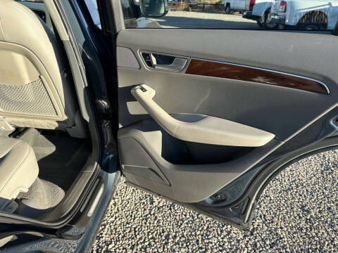 2011 Audi Q5 2.0T quattro Premium Plus