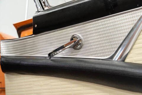 1957 Ford Thunderbird