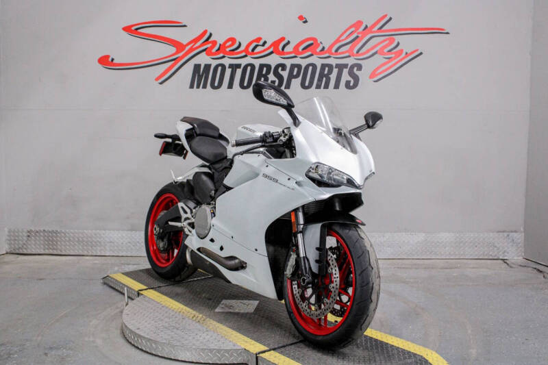 2017 Ducati Superbike 1199 Panigale S