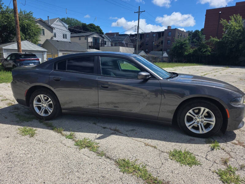 2019 Dodge Charger SXT