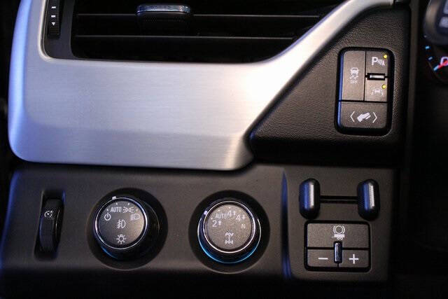 2017 GMC Yukon XL SLT