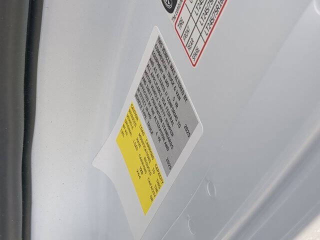 2025 Chevrolet Express 2500