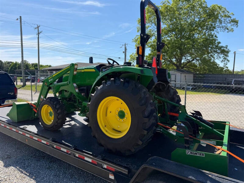 2021 John Deere 4044 M