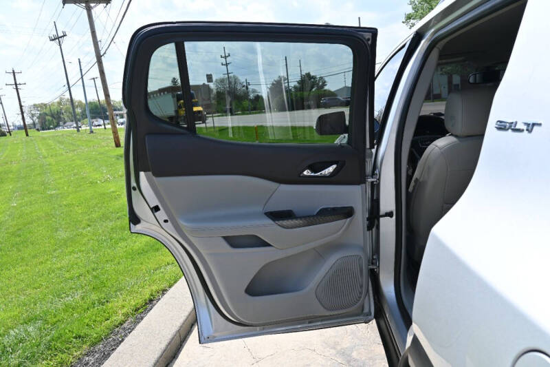 2020 GMC Acadia SLT