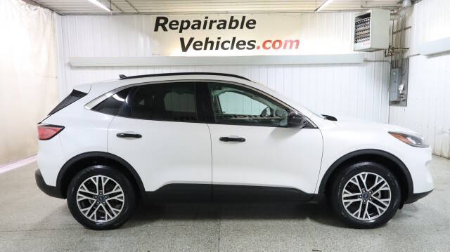 2020 Ford Escape SEL