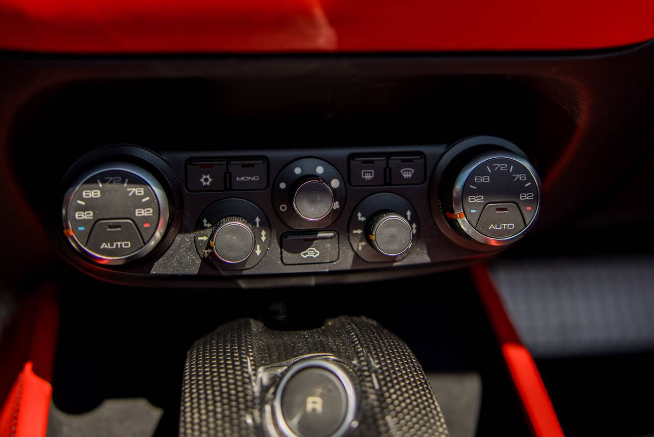 2015 Ferrari California T 42