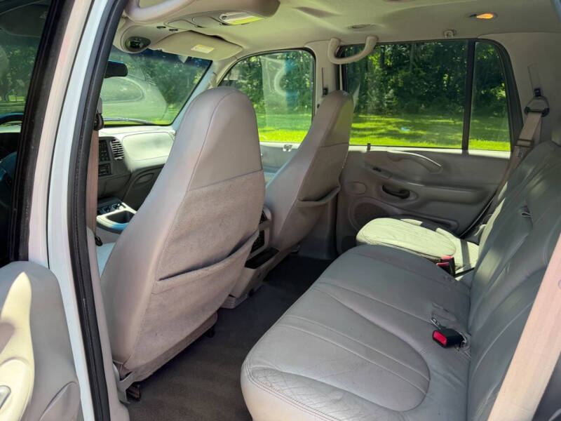 2001 Ford Expedition Eddie Bauer