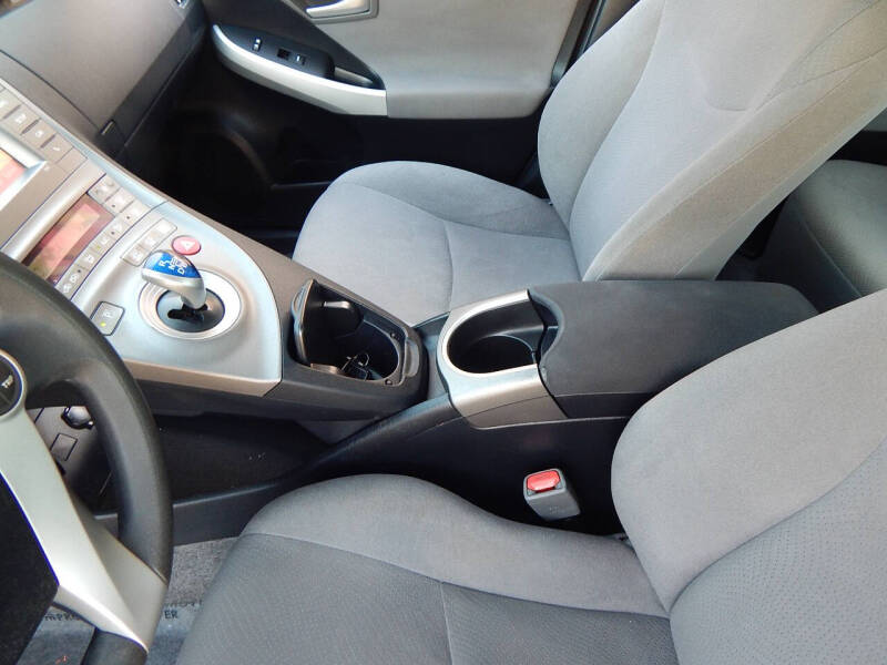 2014 Toyota Prius Three