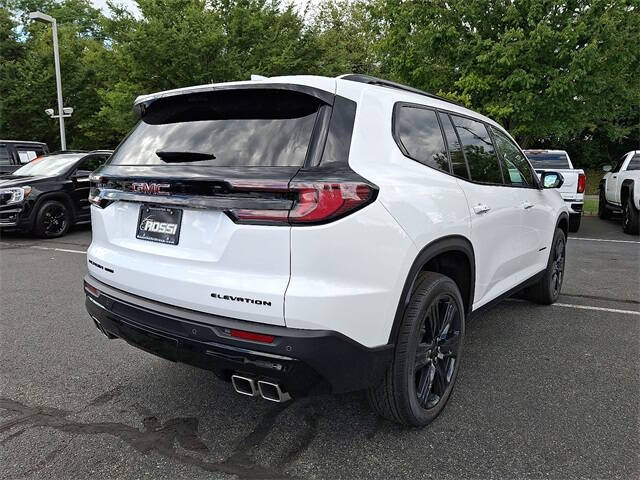 2026 GMC Acadia Elevation