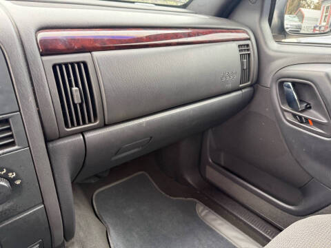 2000 Jeep Grand Cherokee Laredo