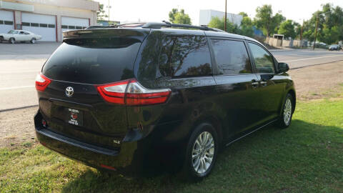 2016 Toyota Sienna