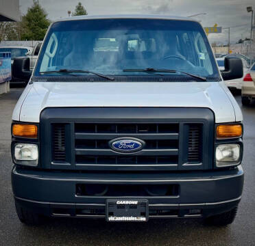 2013 Ford E-Series E-350 SD XLT