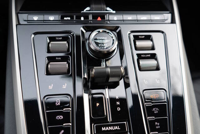 2026 Aston Martin DBX 707