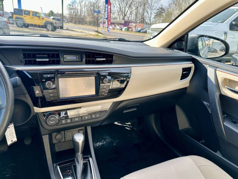 2014 Toyota Corolla LE