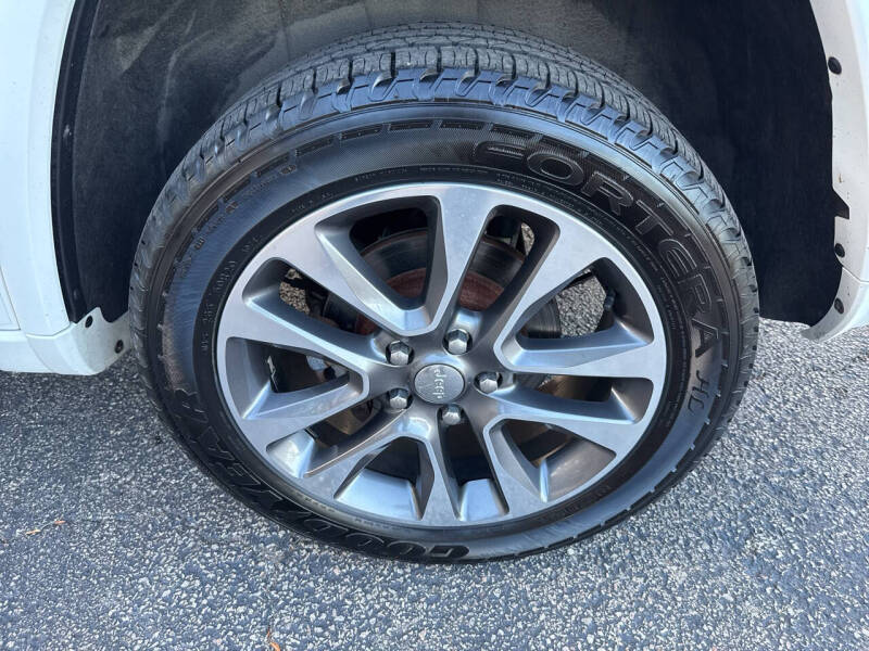 2017 Jeep Grand Cherokee Overland